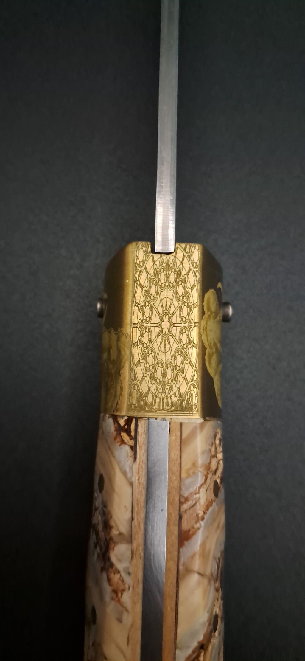 COLTELLO ARTIGIANALE IN STILE DORGALESE