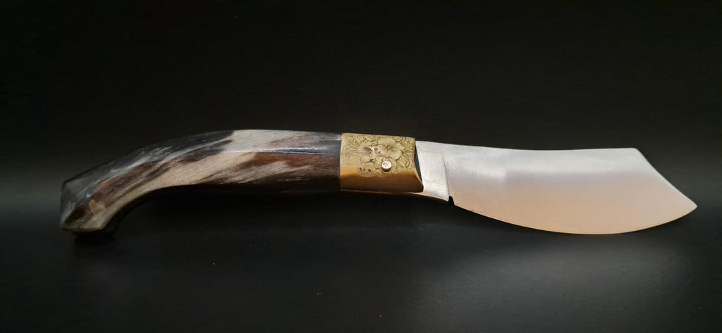 COLTELLO ARTIGIANALE IN STILE SCUOIO