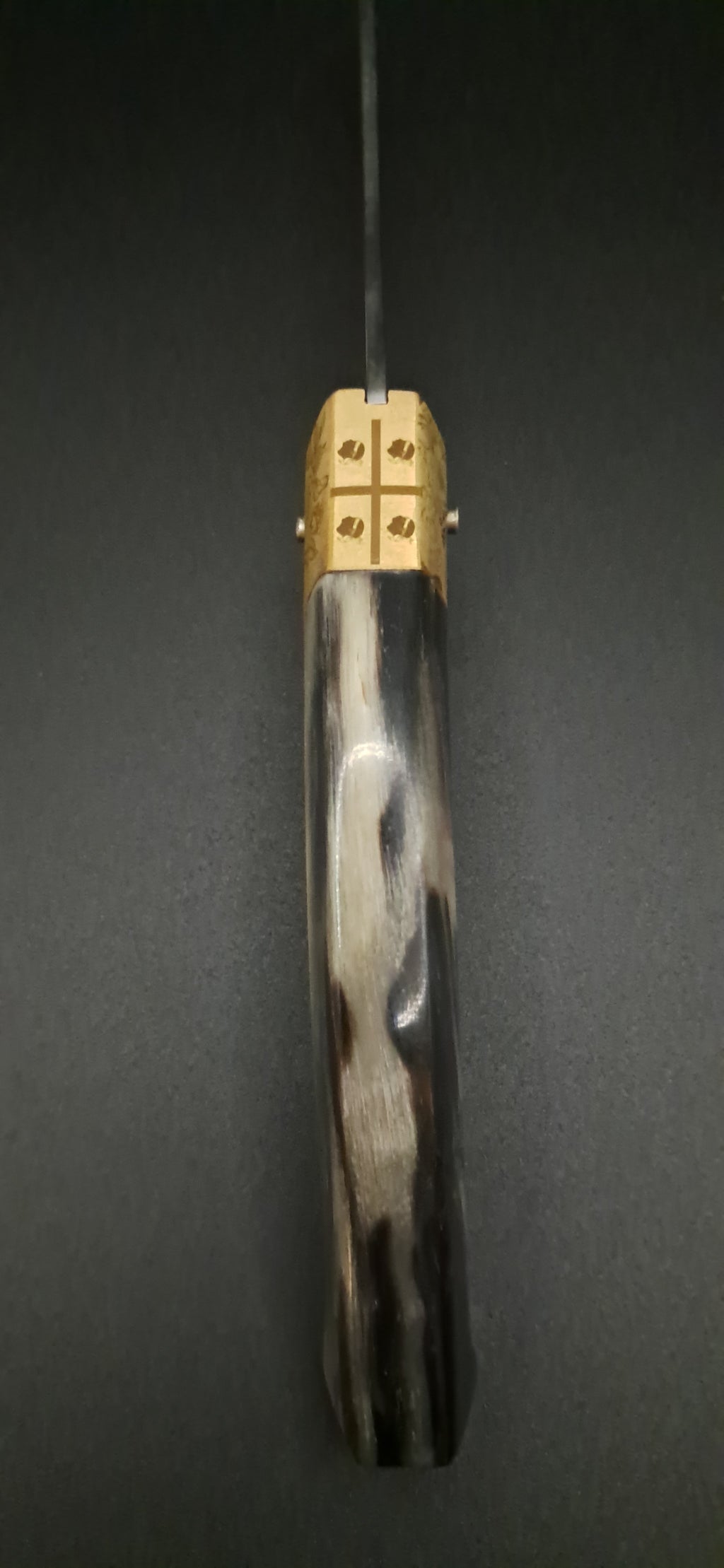 COLTELLO ARTIGIANALE IN STILE SCUOIO