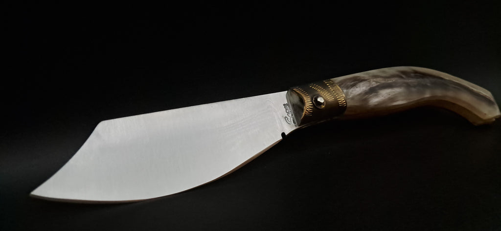 COLTELLO ARTIGIANALE IN STILE SCUOIO
