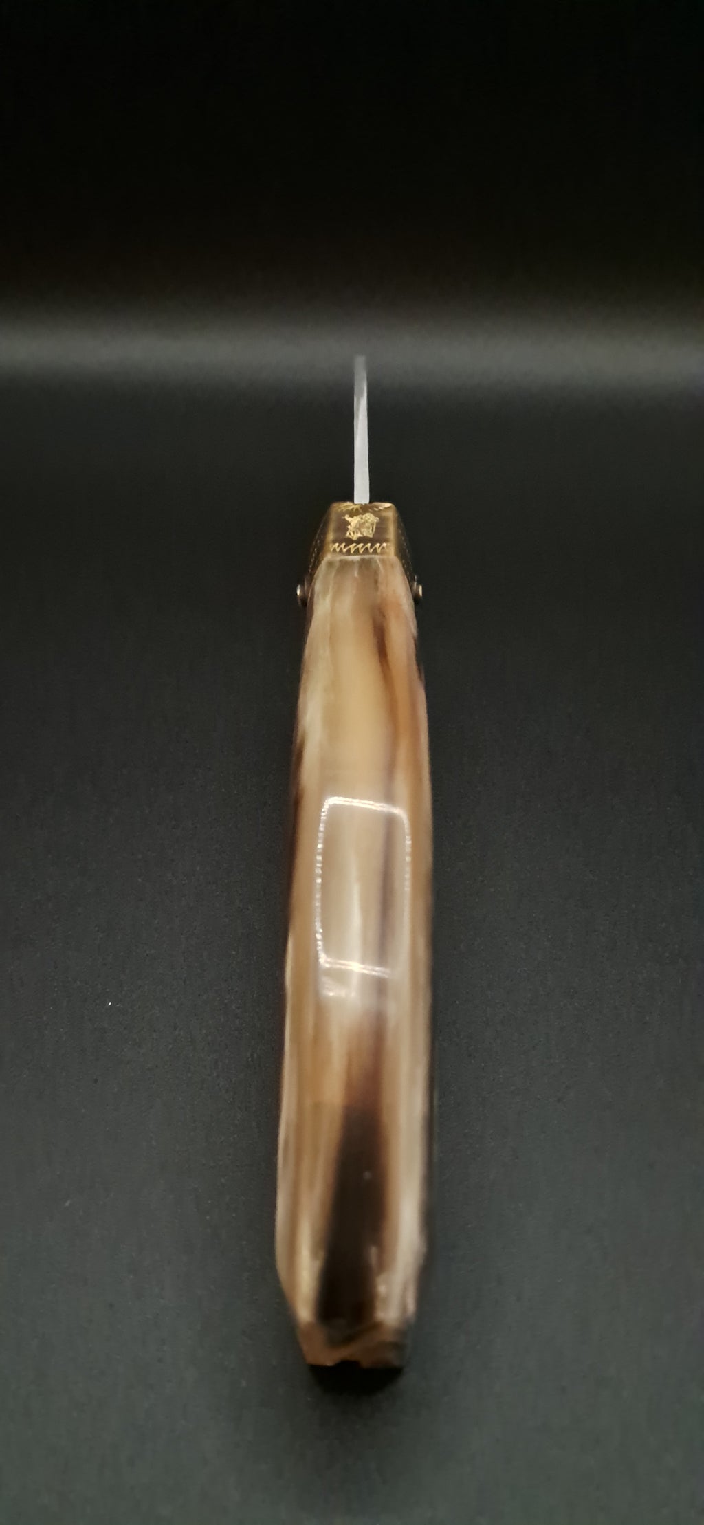 COLTELLO ARTIGIANALE IN STILE SCUOIO