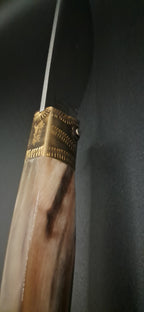 COLTELLO ARTIGIANALE IN STILE SCUOIO
