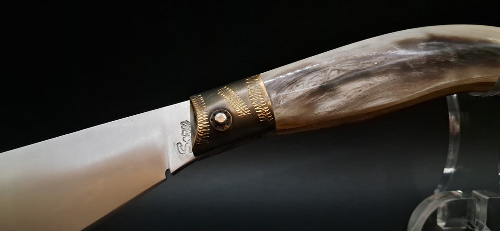 COLTELLO ARTIGIANALE IN STILE SCUOIO