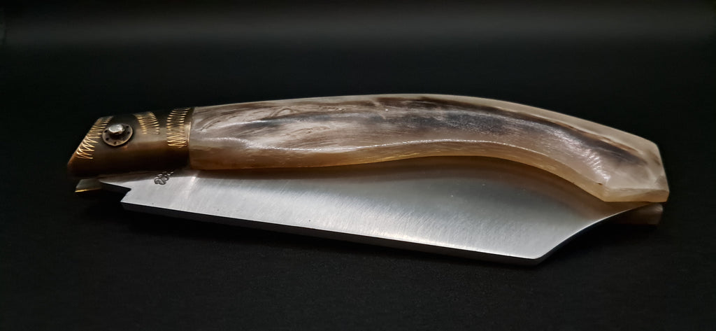 COLTELLO ARTIGIANALE IN STILE SCUOIO