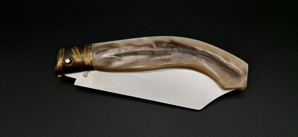 COLTELLO ARTIGIANALE IN STILE SCUOIO