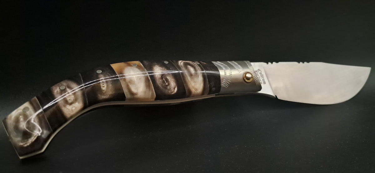 COLTELLO ARTIGIANALE IN STILE SCUOIO