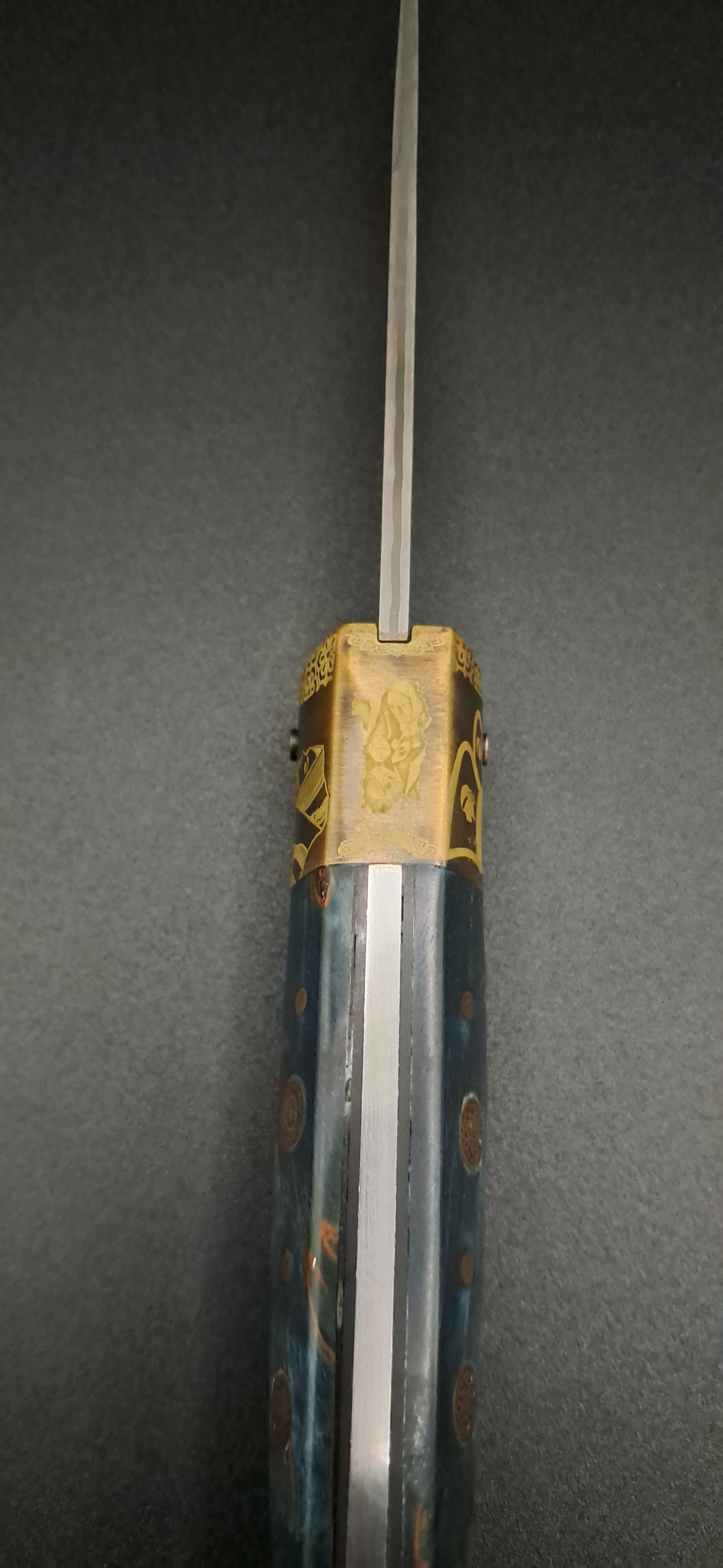 COLTELLO ARTIGIANALE IN STILE DORGALESE