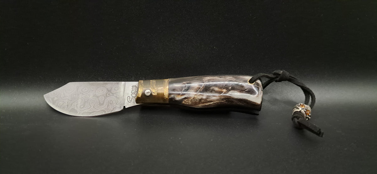 COLTELLO ARTIGIANALE SCUOIETTO