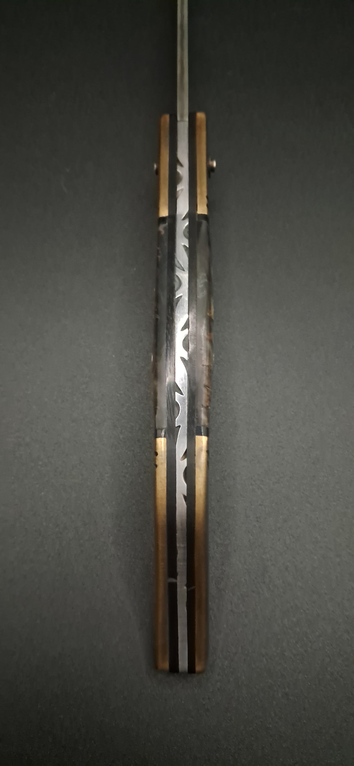 COLTELLO ARTIGIANALE IN STILE LOGUDORESE