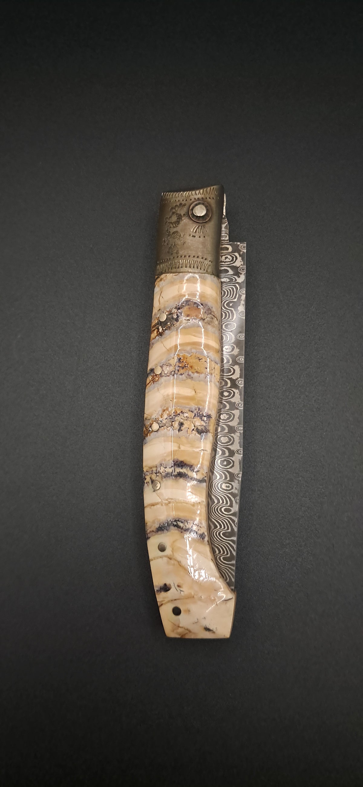 COLTELLO ARTIGIANALE IN STILE DORGALESE