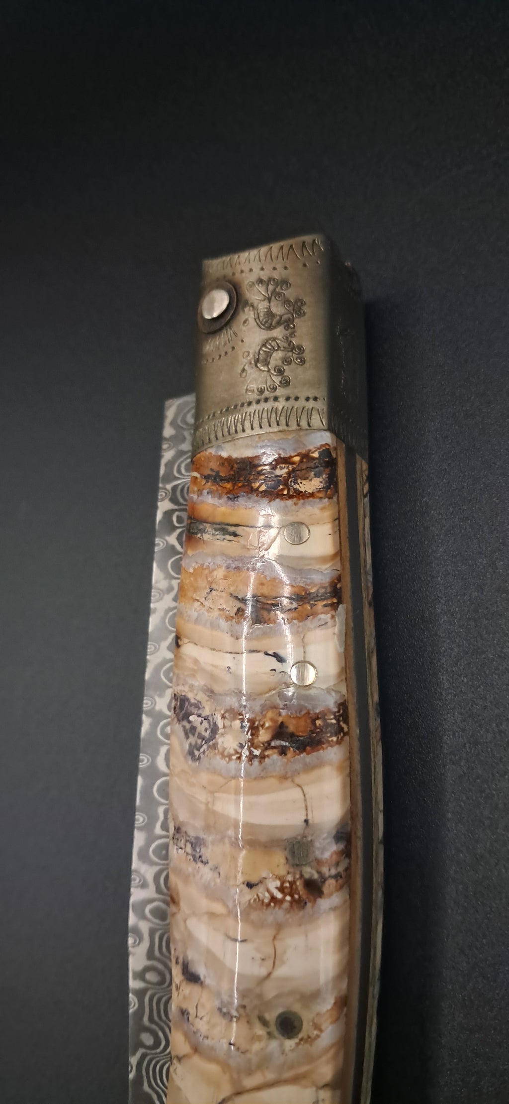 COLTELLO ARTIGIANALE IN STILE DORGALESE
