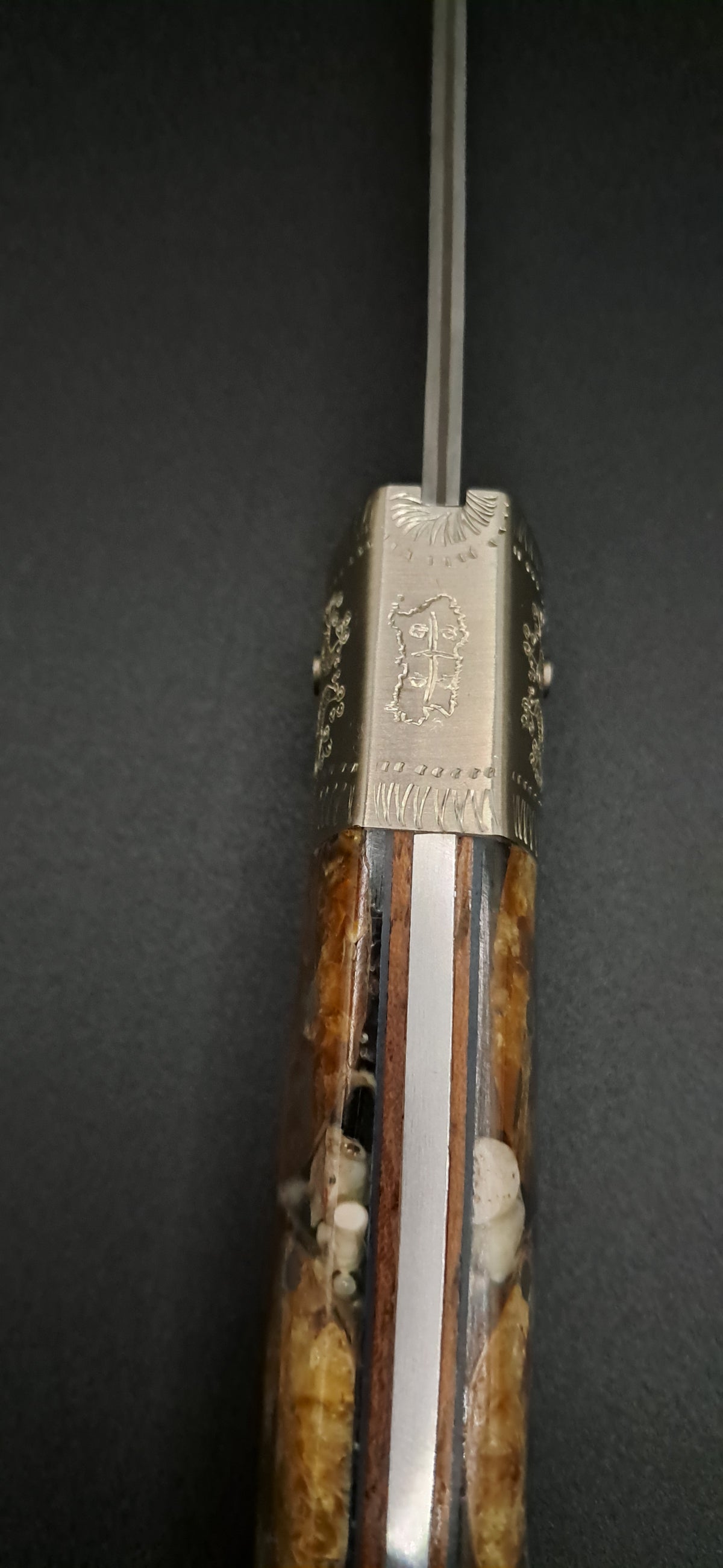 COLTELLO ARTIGIANALE IN STILE DORGALESE