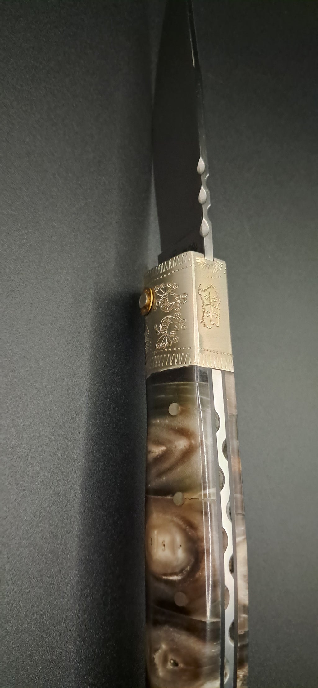 COLTELLO ARTIGIANALE IN STILE PATTADESE
