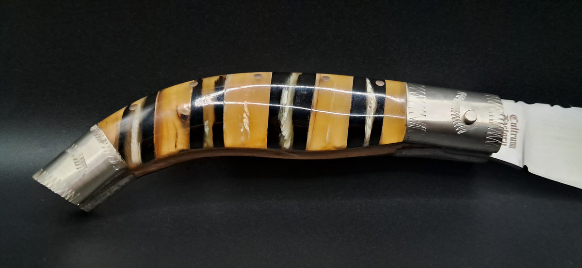 COLTELLO ARTIGIANALE IN STILE SCUOIO