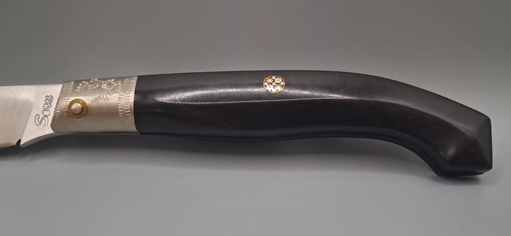 COLTELLO ARTIGIANALE IN STILE SEMI SCUOIO