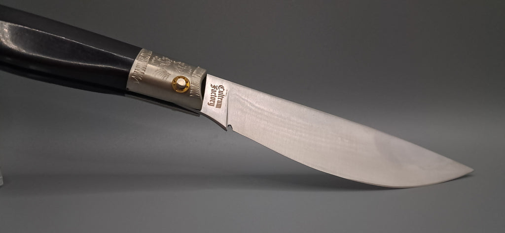 COLTELLO ARTIGIANALE IN STILE SEMI SCUOIO
