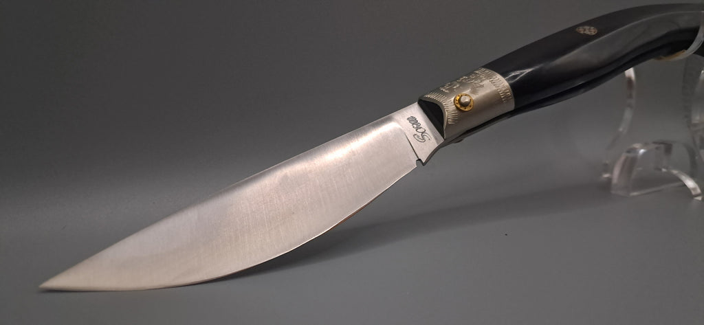 COLTELLO ARTIGIANALE IN STILE SEMI SCUOIO