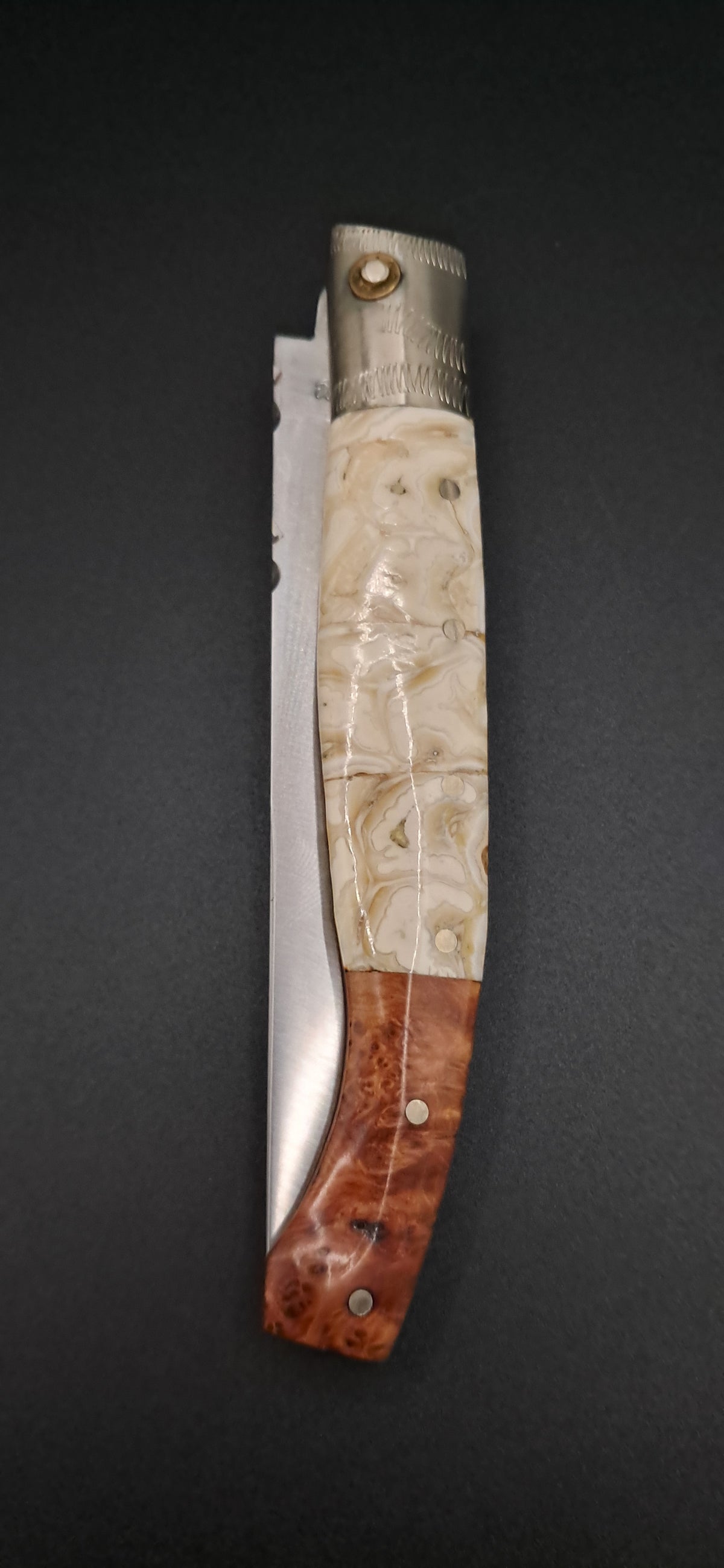 COLTELLO ARTIGIANALE IN STILE DORGALESE