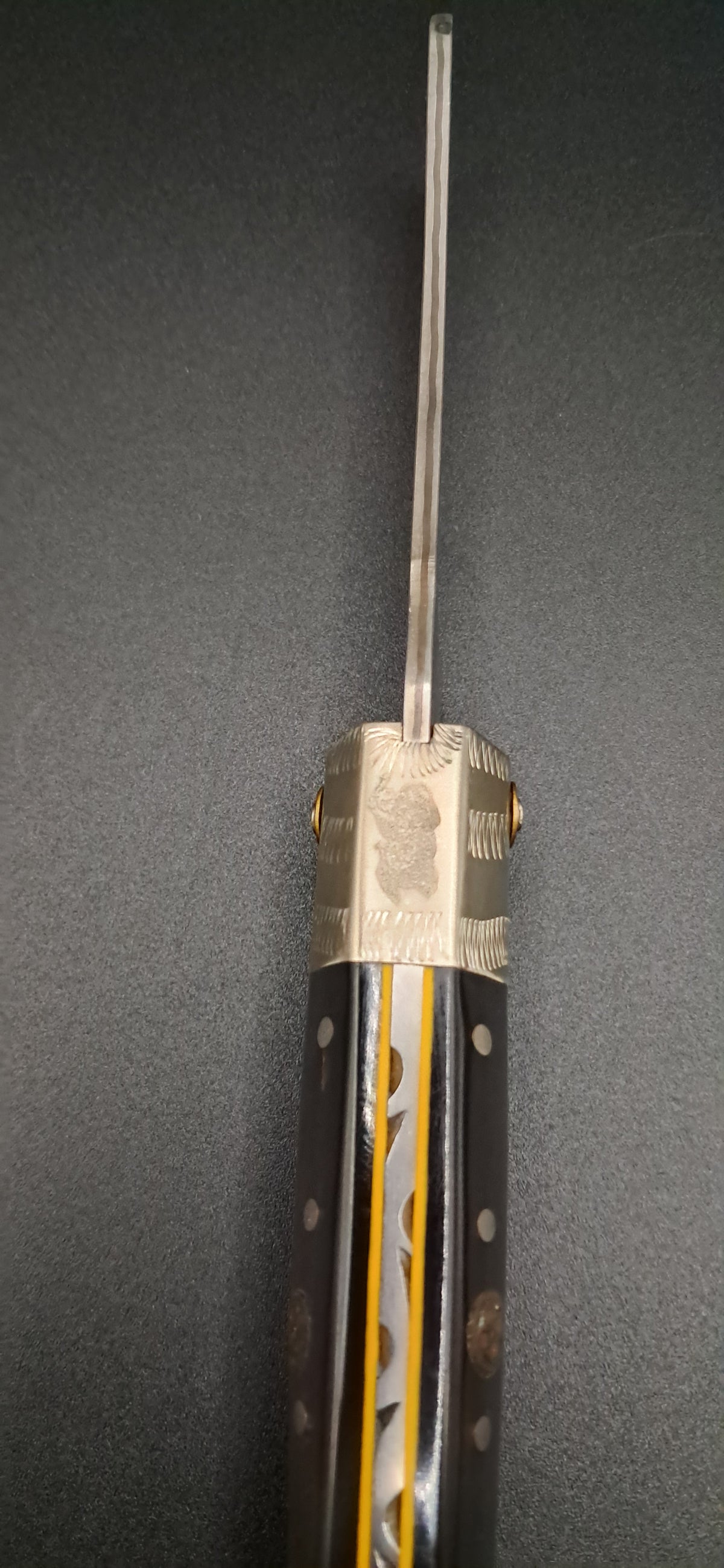 COLTELLO ARTIGIANALE MOZZETTA