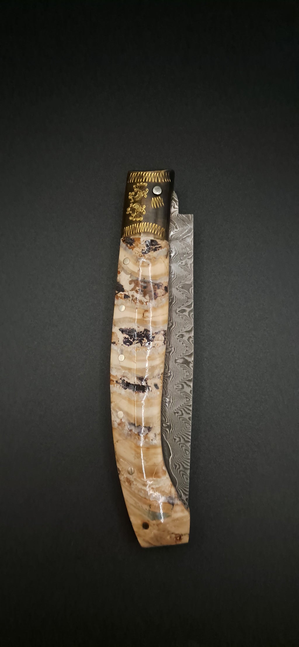 COLTELLO ARTIGIANALE IN STILE DORGALESE