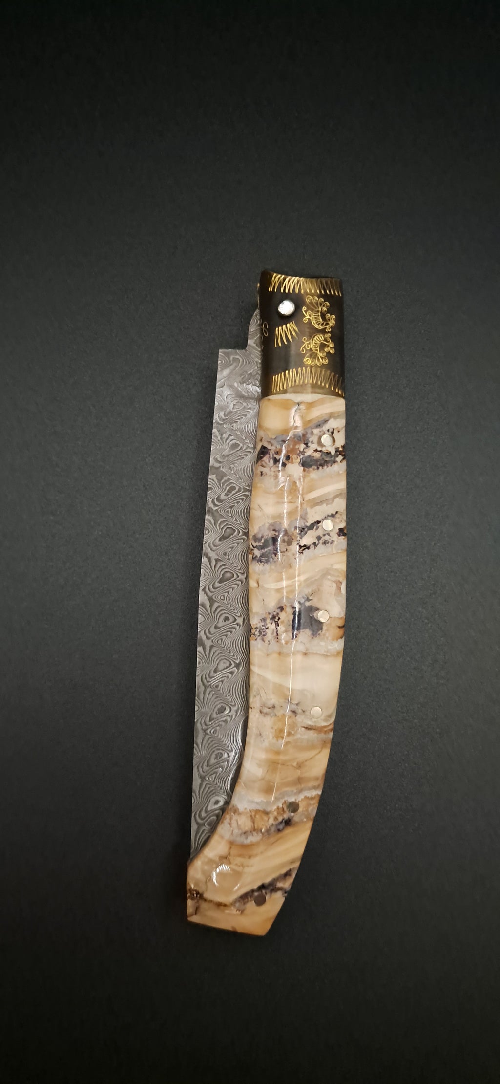 COLTELLO ARTIGIANALE IN STILE DORGALESE
