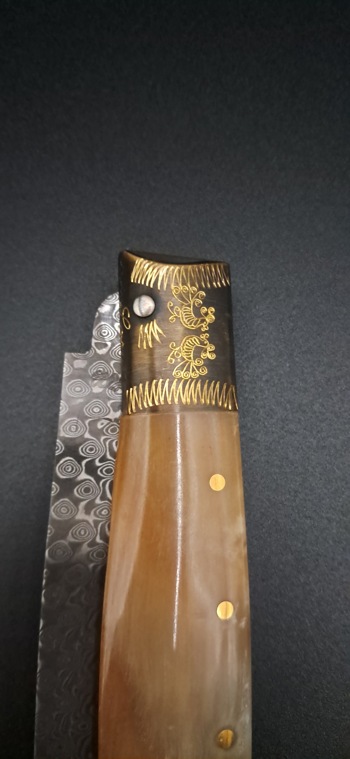 COLTELLO ARTIGIANALE IN STILE DORGALESE