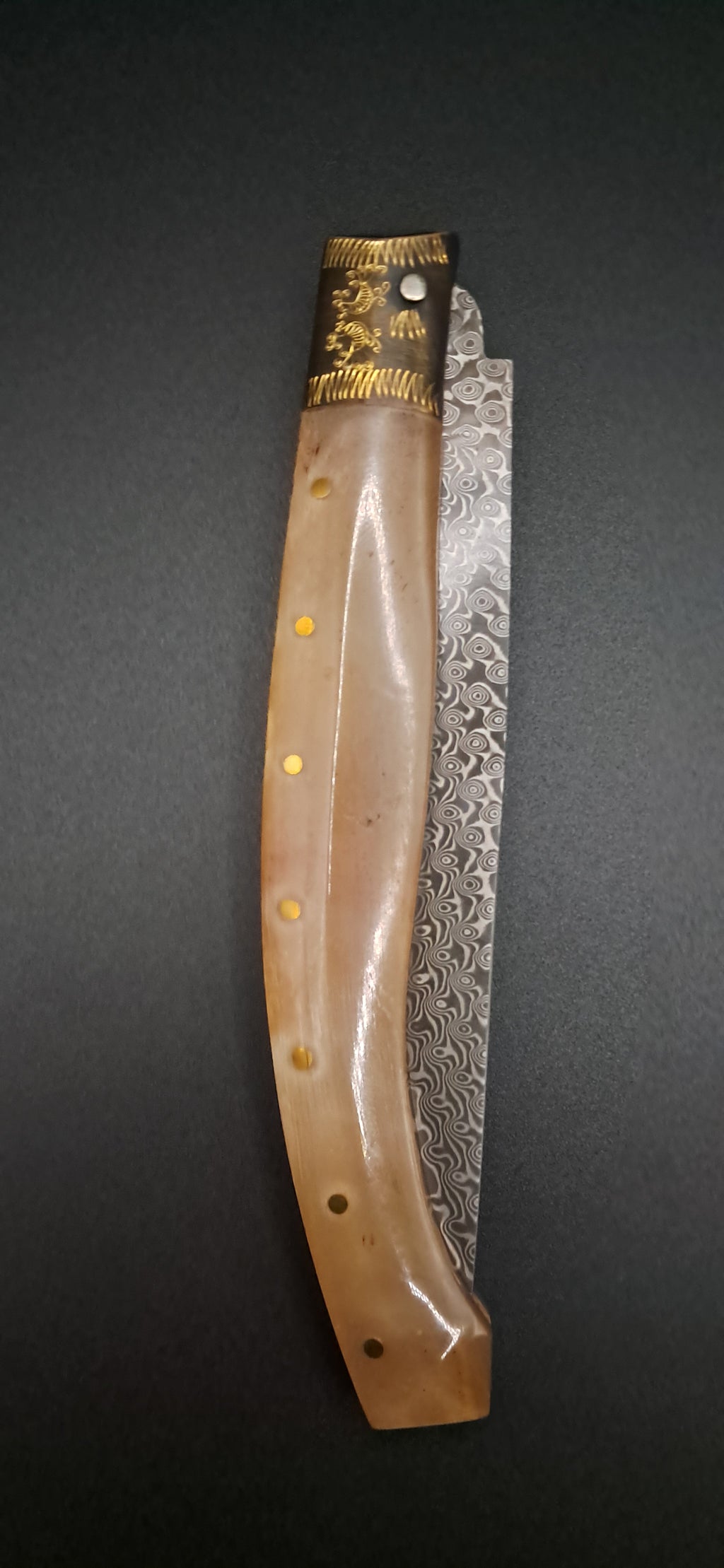 COLTELLO ARTIGIANALE IN STILE DORGALESE